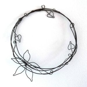 Shiny Star Wire Medium Flower Round