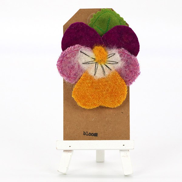 Katfish pansy brooch KFD-TBR-028